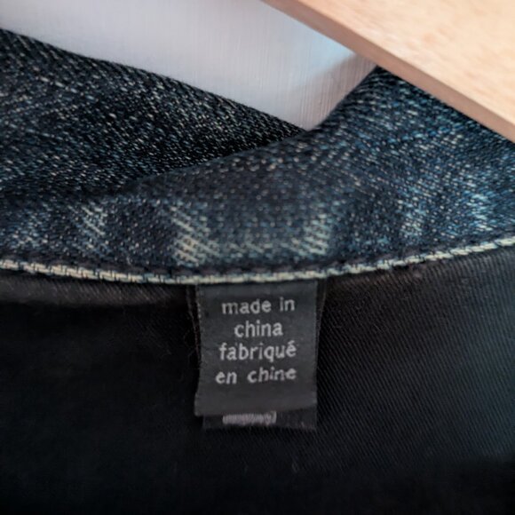 Club Monaco - distressed denim jacket - Picture 4 of 4